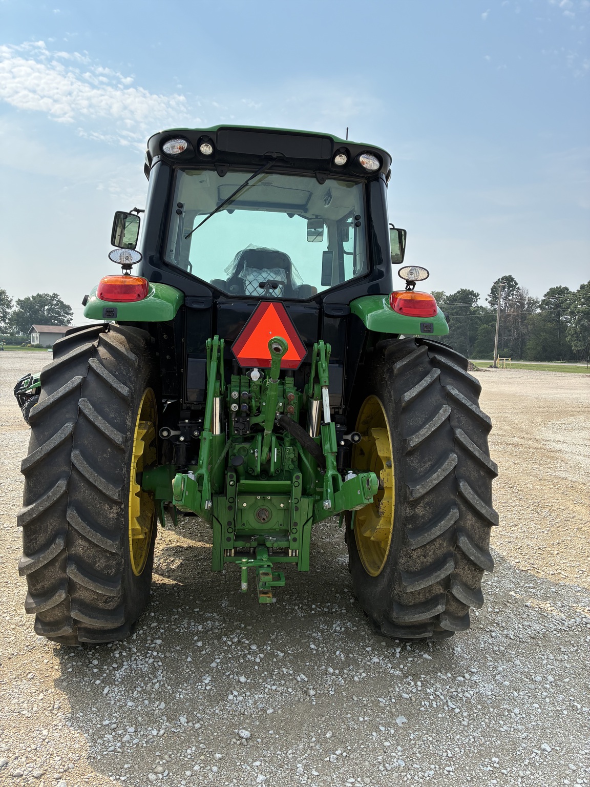 2023 John Deere 6145M Image 5
