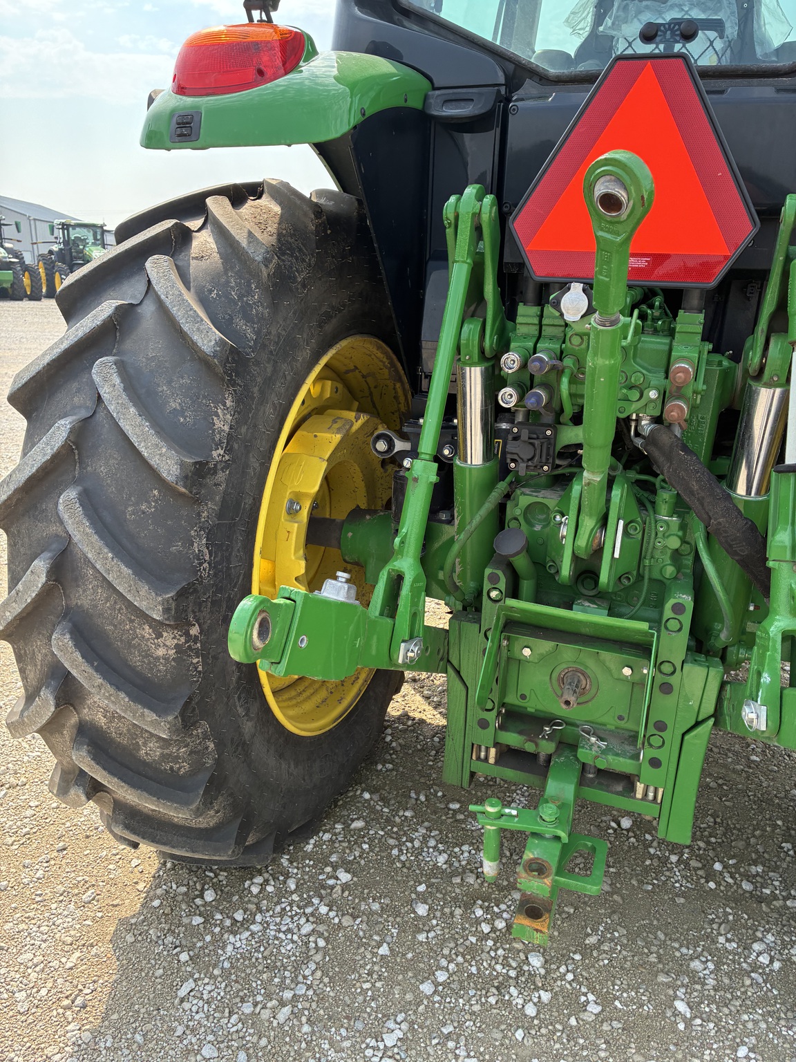2023 John Deere 6145M Image 6