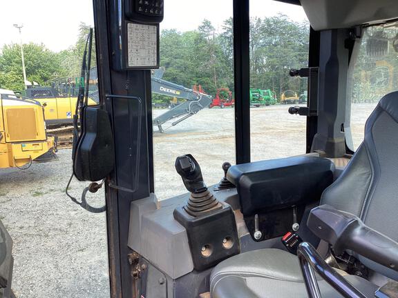 2024 John Deere 450 P-Tier