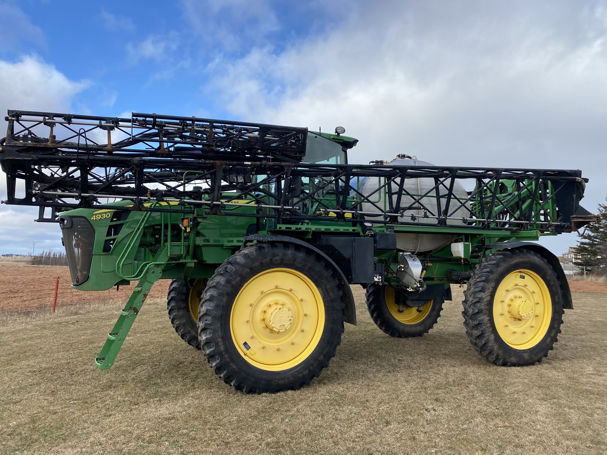 2010 John Deere 4930 Image 1