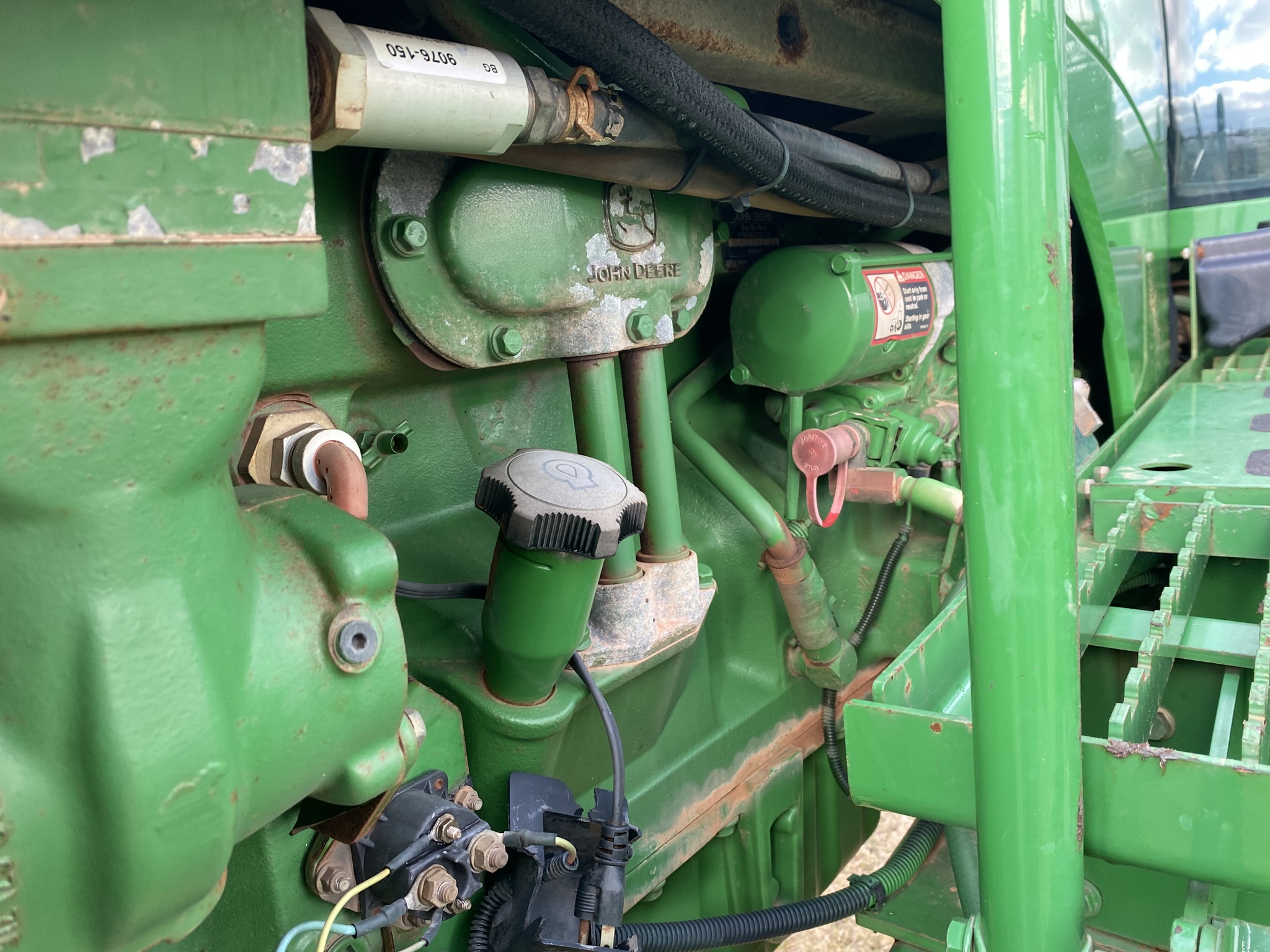 2010 John Deere 4930 Image 12