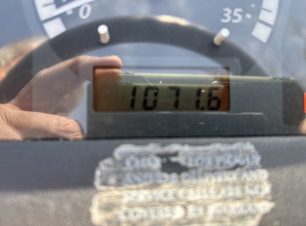 Used 2017 John Deere 1025R Compact Utility Tractors at Koenig Equipment in Germantown, OH - Photo6