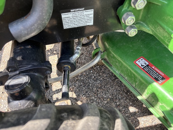 Used 2017 John Deere 1025R Compact Utility Tractors at Koenig Equipment in Germantown, OH - Photo30