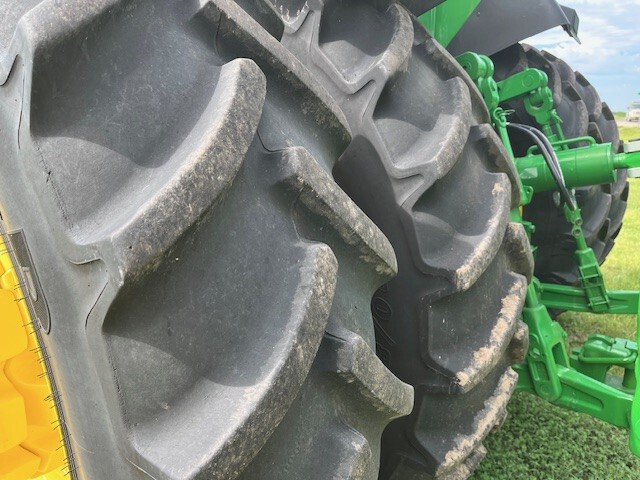 2023 John Deere 8R 340 Image 7