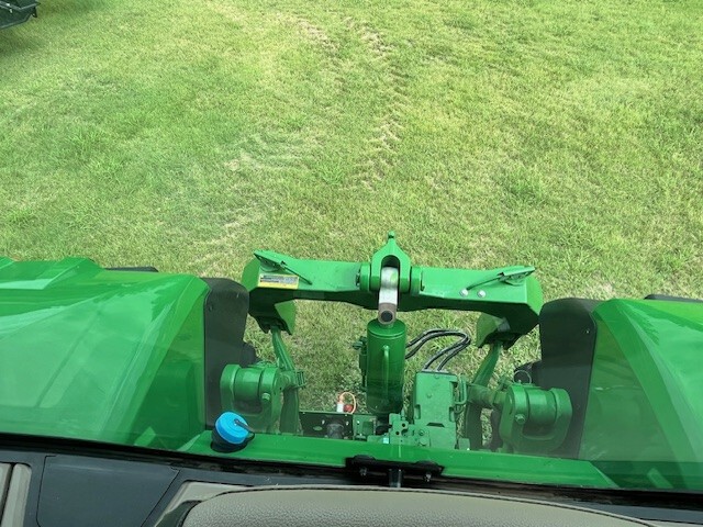 2023 John Deere 8R 340 Image 15