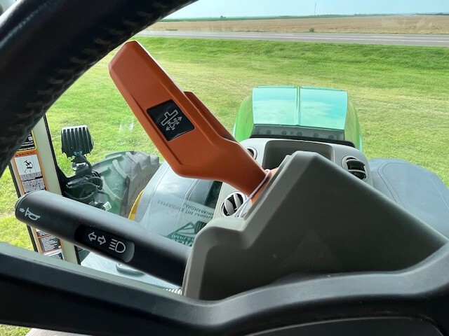 2023 John Deere 8R 340 Image 20