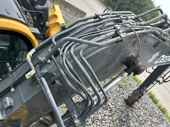 2020 John Deere 135G