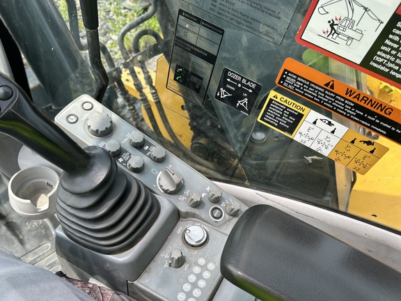 2020 John Deere 135G