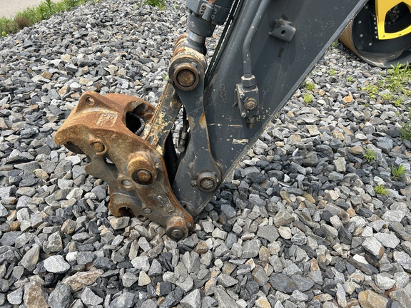 2020 John Deere 135G