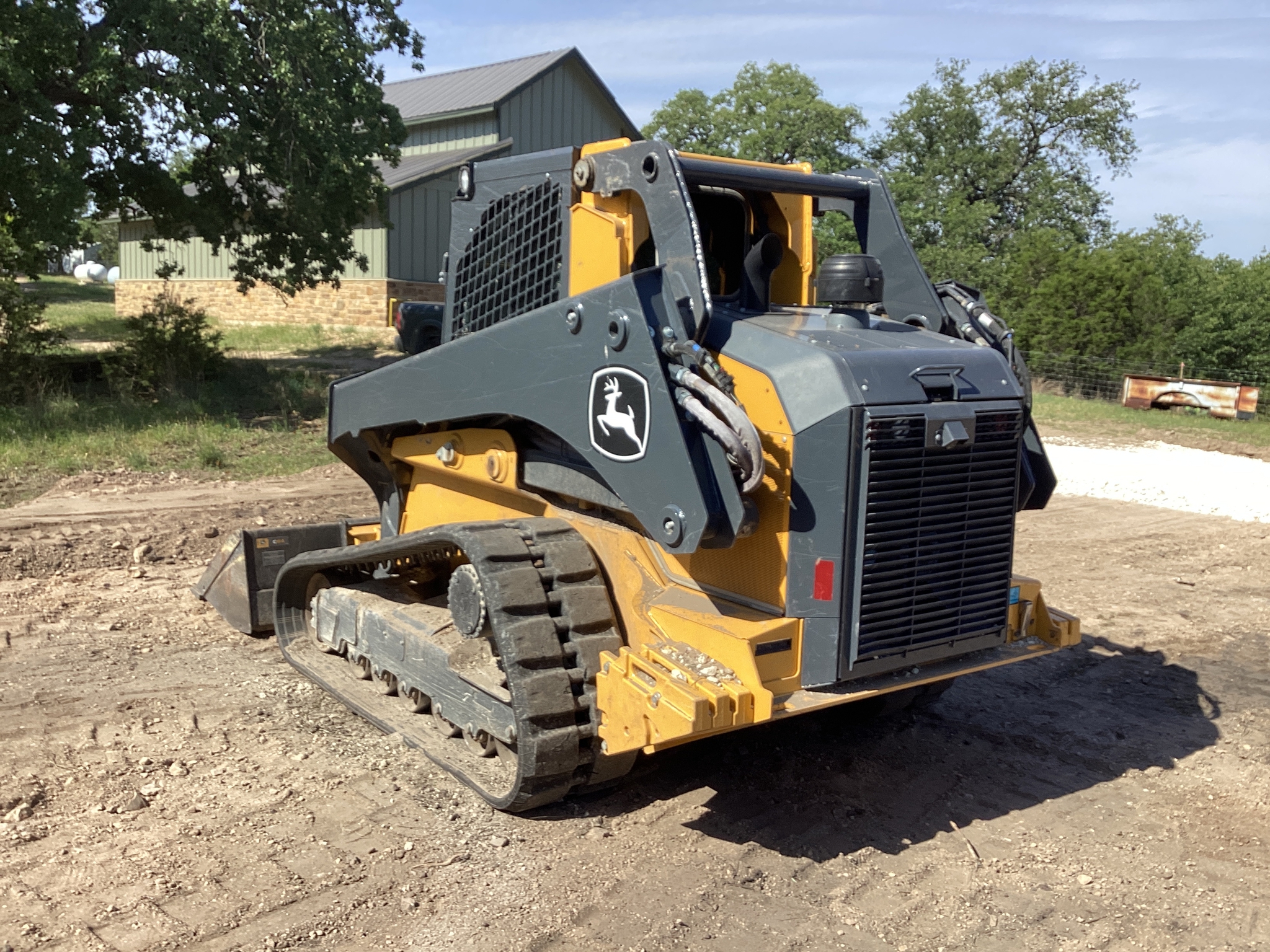 2023 John Deere 331G Image 7