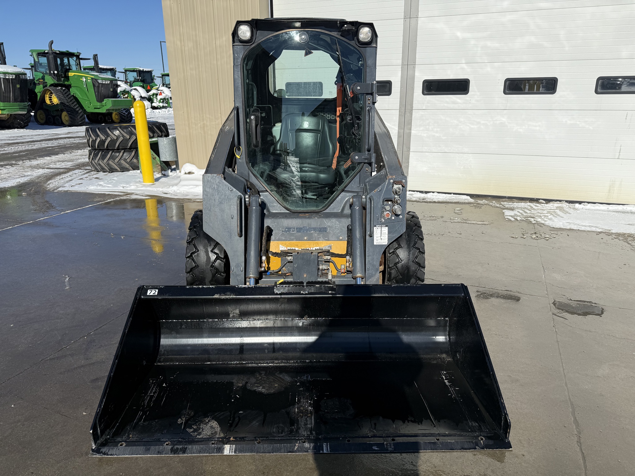 2023 John Deere 316GR Image 8