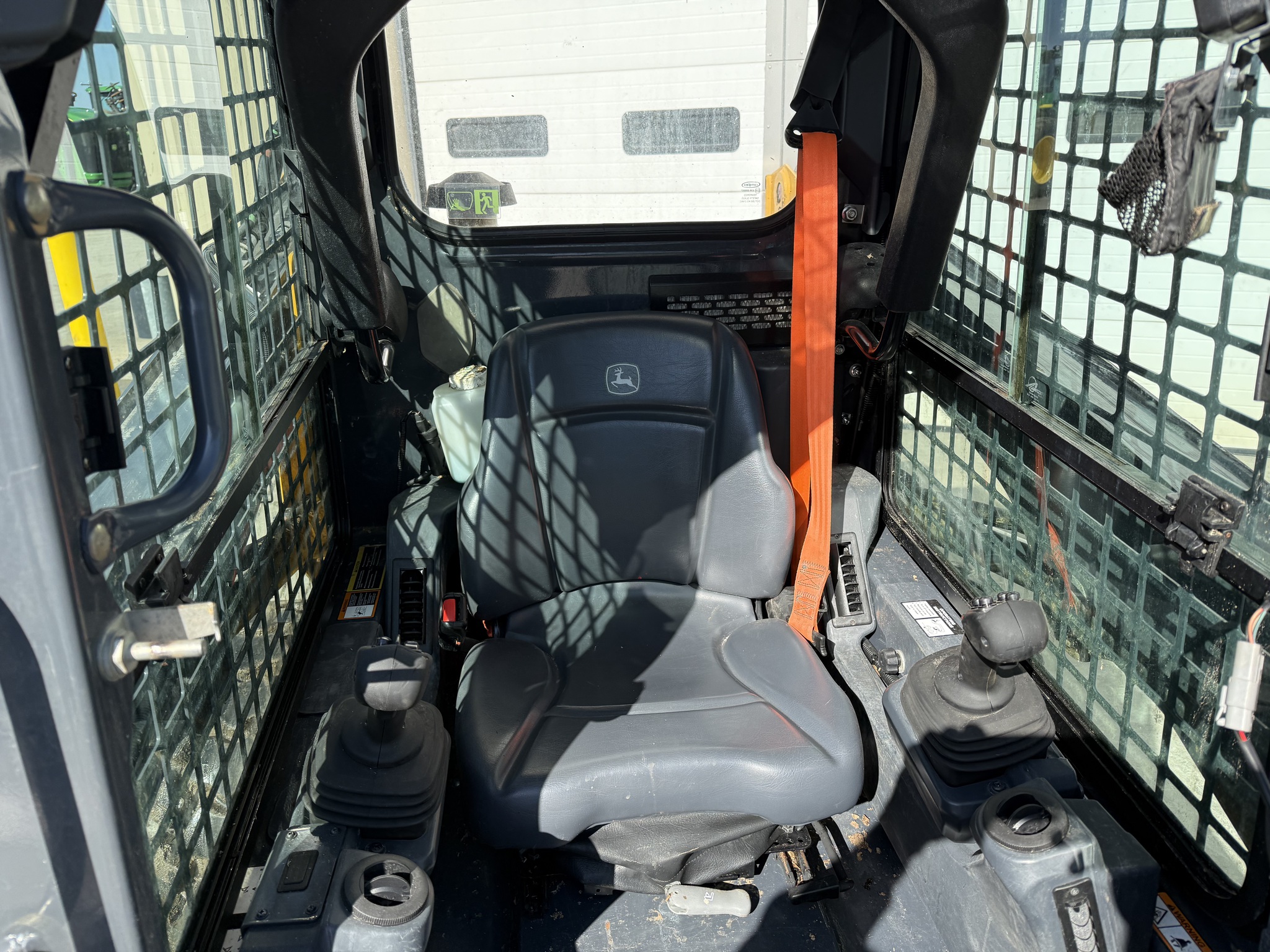 2023 John Deere 316GR Image 9