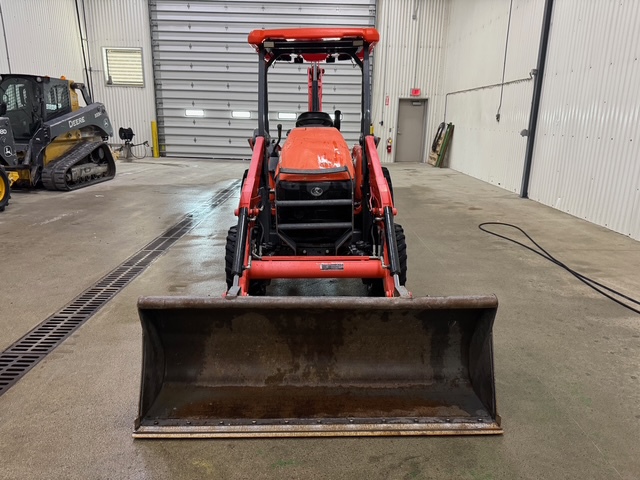 2016 Kubota L47 Image 8