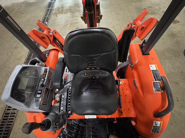 2016 Kubota L47 Image 11