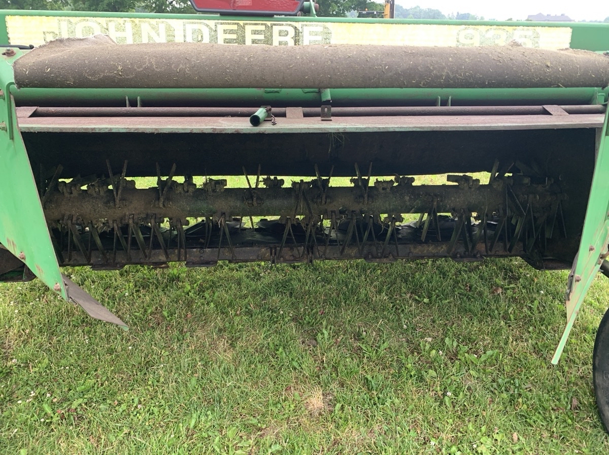 1999 John Deere 935 Image 5