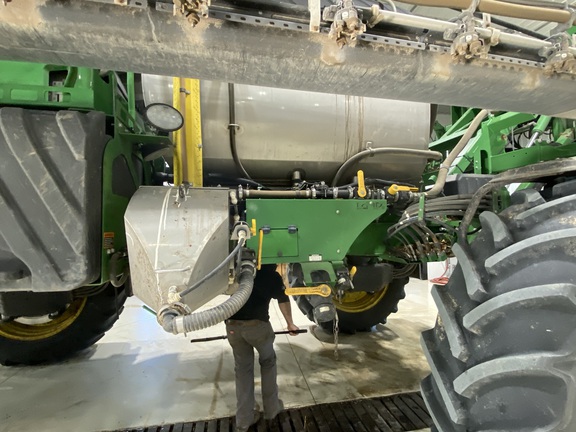 2018 John Deere R4045 - Photo15