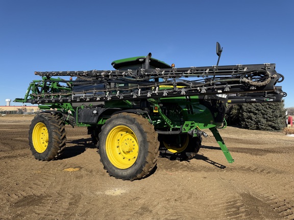  John Deere R4045