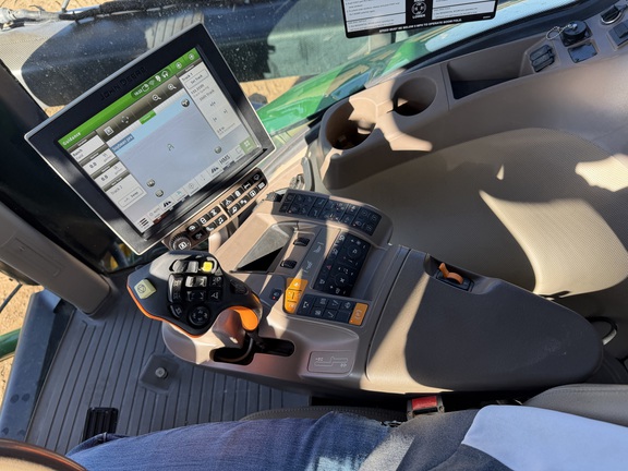 2018 John Deere R4045 - Photo43