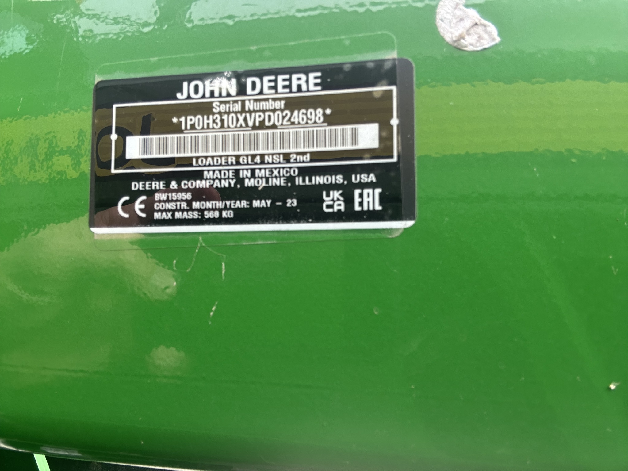 2024 John Deere 6105E Image 27