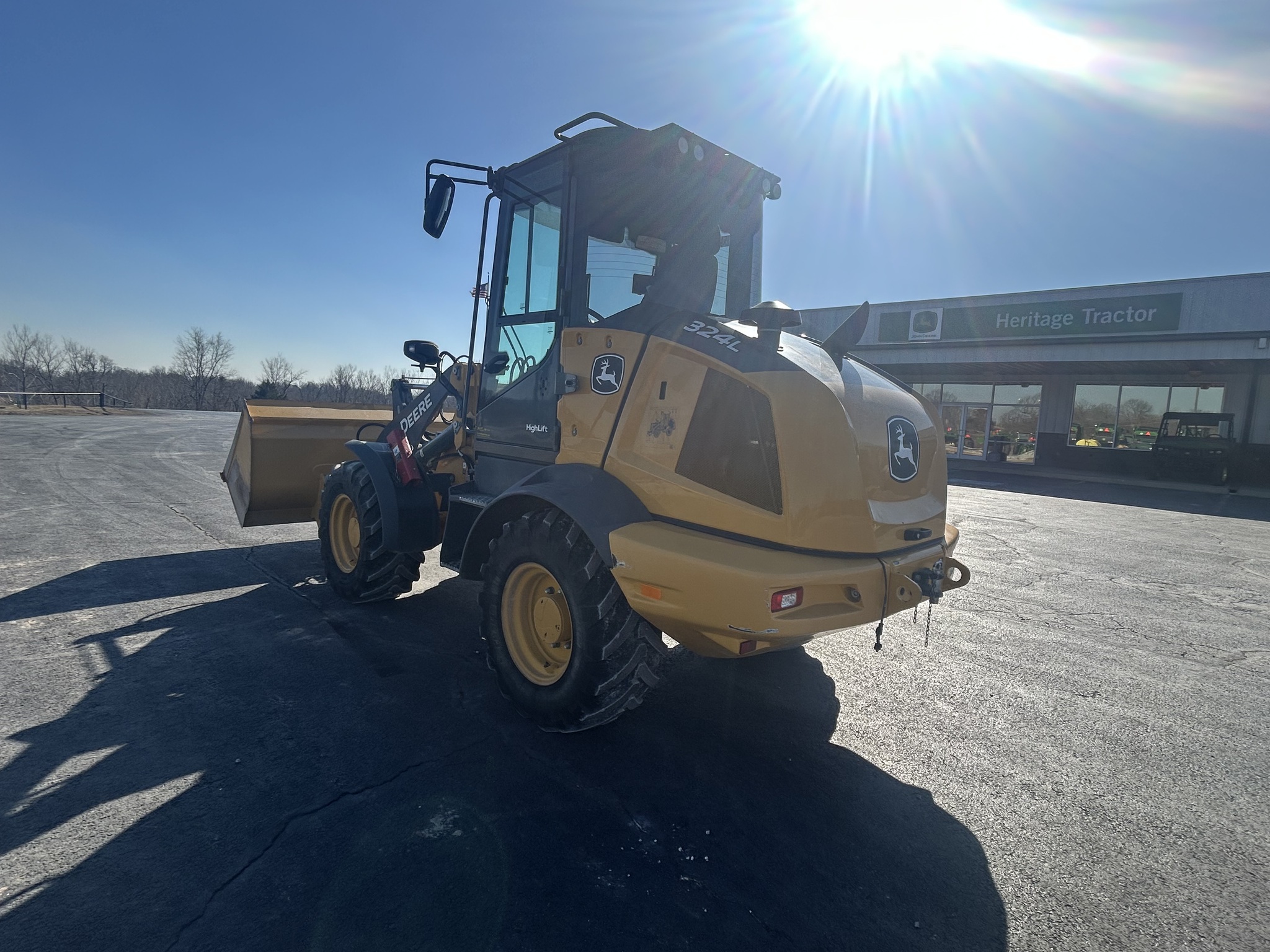  2022 John Deere 324L at Heritage Tractor in Anderson, MO