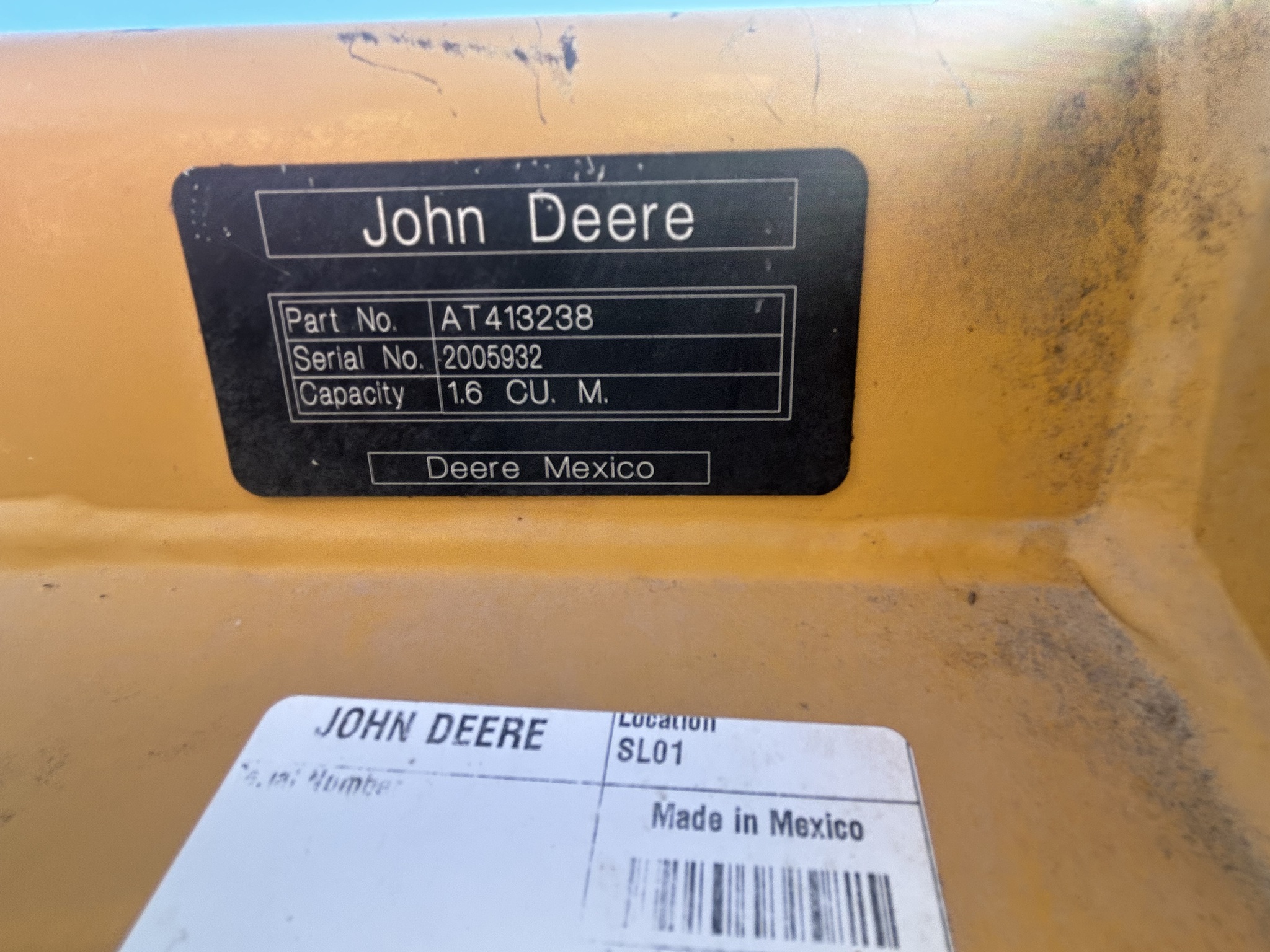  2022 John Deere 324L at Heritage Tractor in Anderson, MO