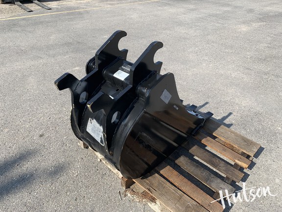 Photo of 2024 John Deere BYT10989