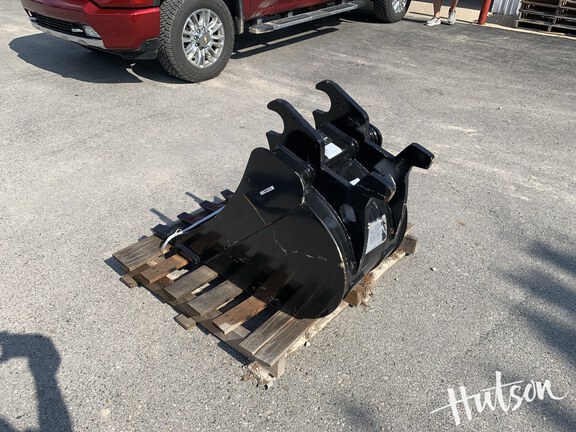 Photo of 2024 John Deere BYT10989