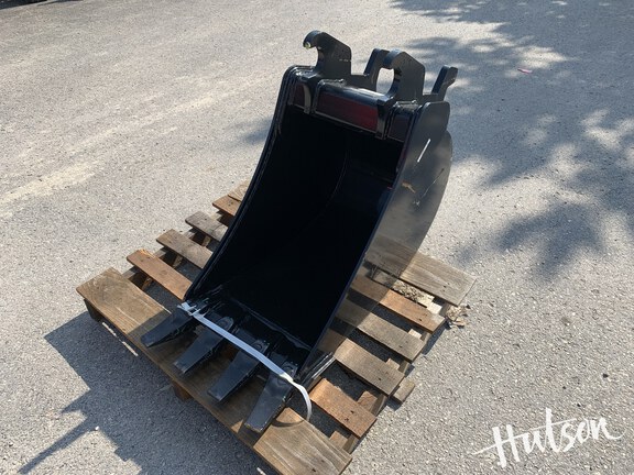 Photo of 2024 John Deere BYT10989