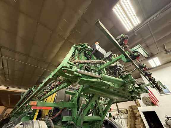 Photo of 2015 John Deere R4030