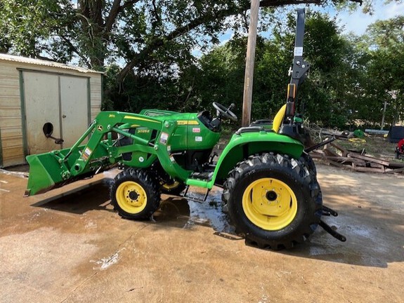 2020 John Deere 3025E Photo 2