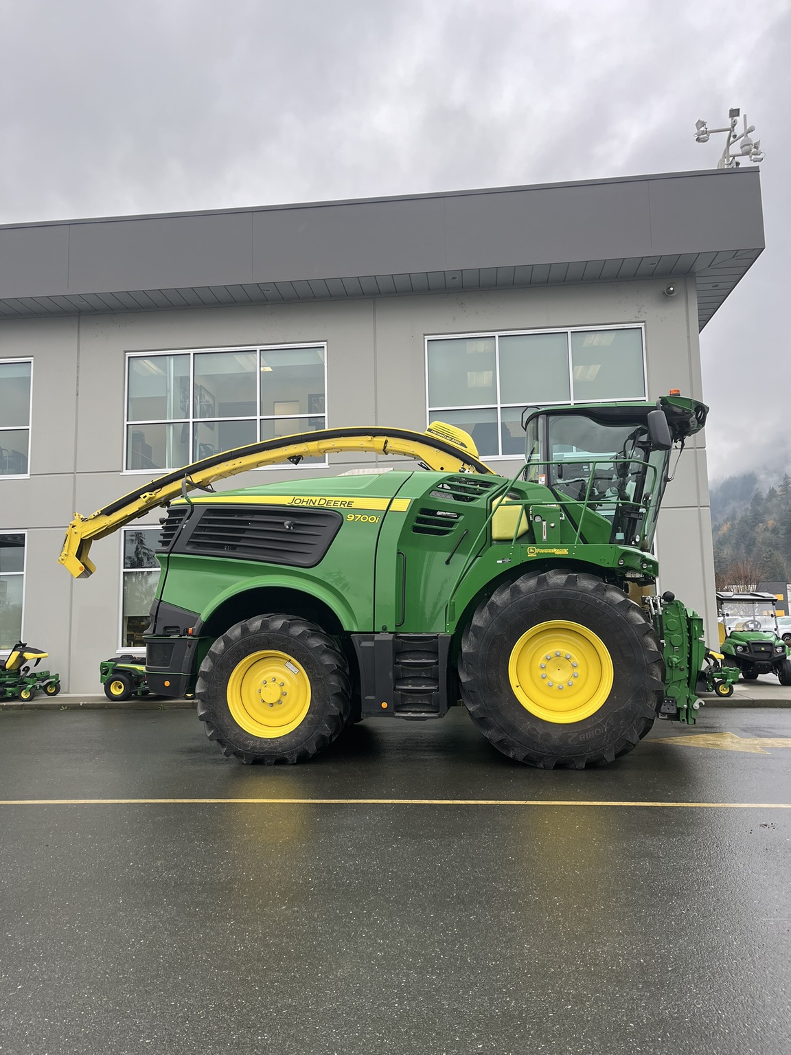 2024 John Deere 9700 Image 3