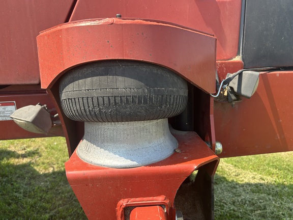 2009 New Holland H8060 (9th thumbnail)