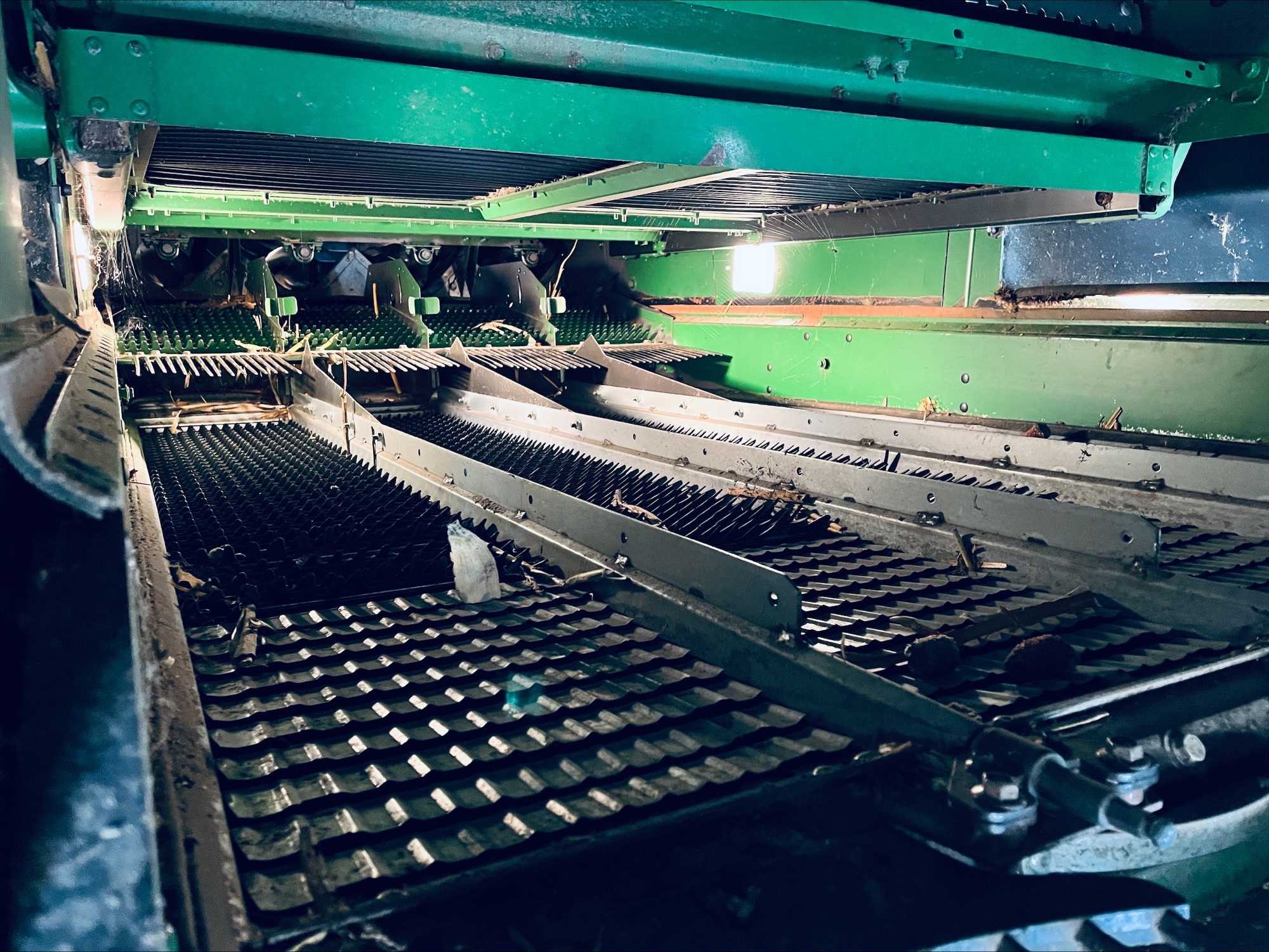 2018 John Deere S760 Image 17