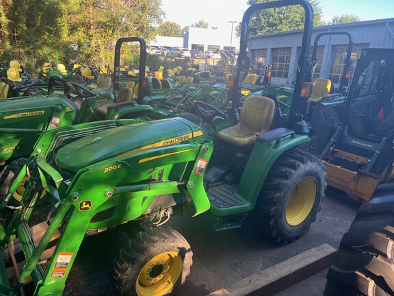 2022 John Deere 3038E
