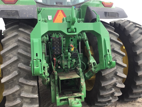 2025 John Deere 8R 370 (2nd thumbnail)