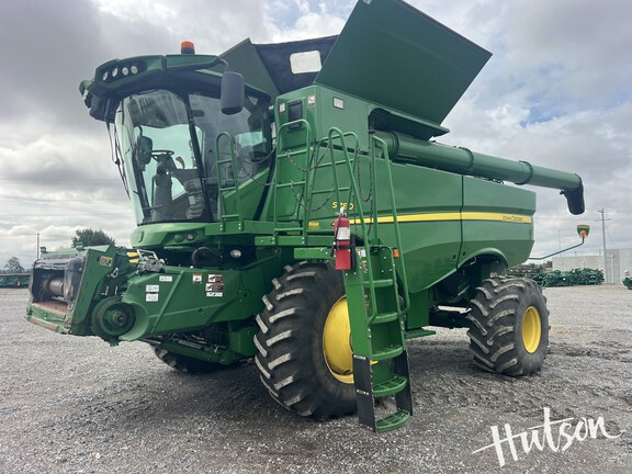 Photo of 2020 John Deere S780