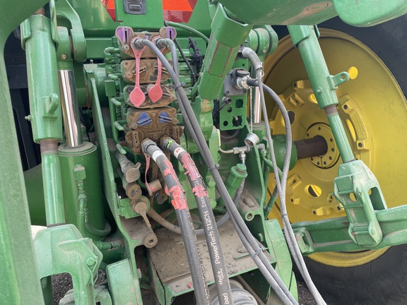 2013 John Deere 8310R - Photo12