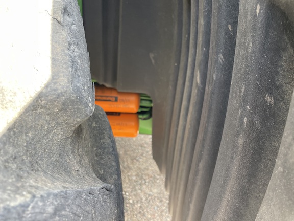 2013 John Deere 8310R - Photo15