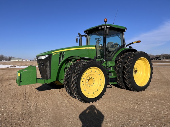 2013 John Deere 8310R - Photo1