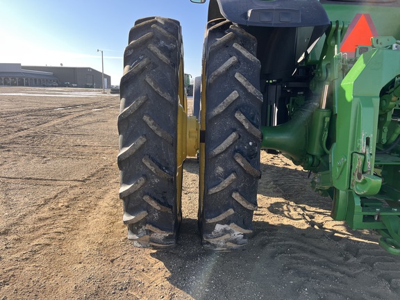 2013 John Deere 8310R - Photo24