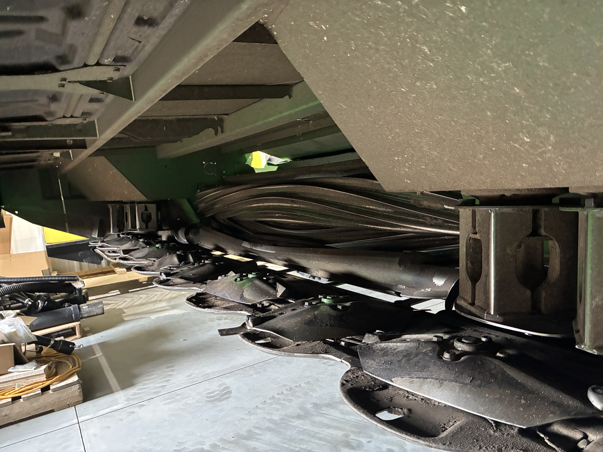 2021 John Deere W235 Image 7