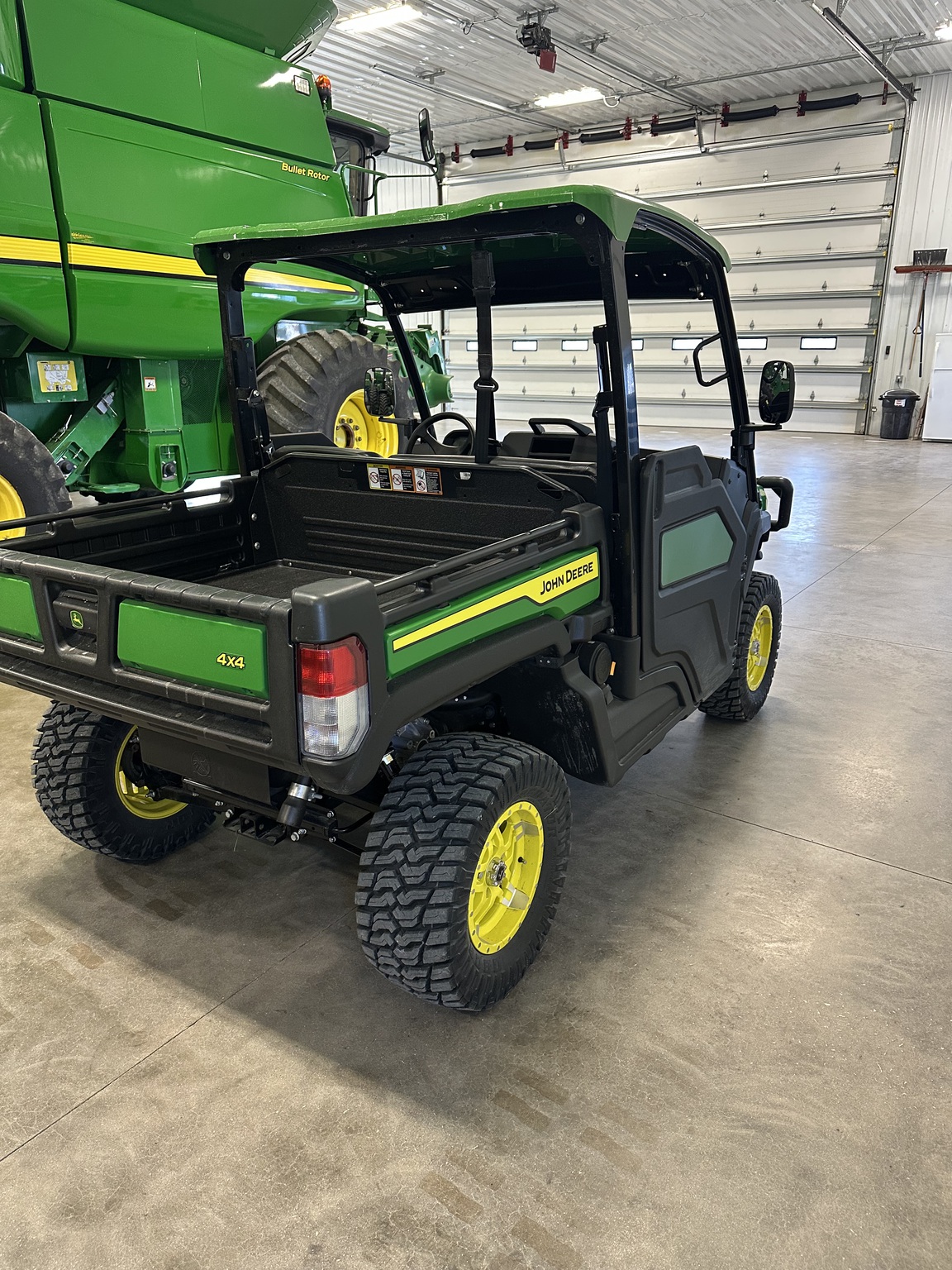  2024 John Deere XUV 835M at Heritage Tractor in Monmouth, IL