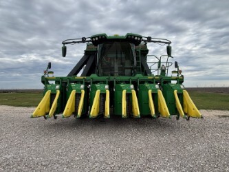 2023 John Deere CP770 Image 2