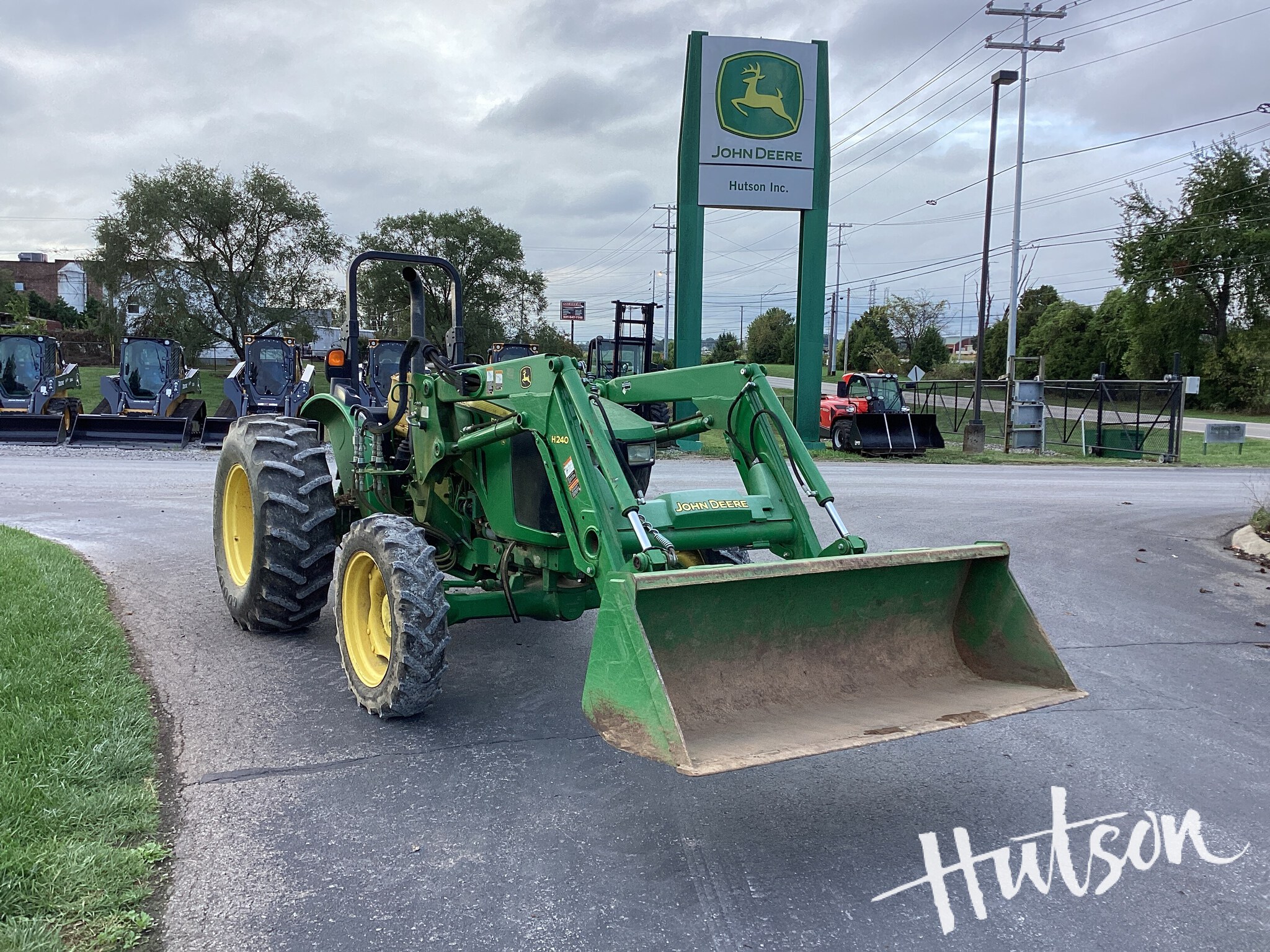 2016 John Deere 5065E