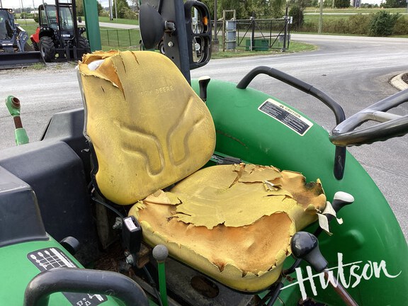 Photo of 2016 John Deere 5065E