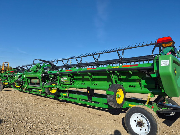 Used 2025 John Deere HDR 50 Combine Platforms at Horizon Ag & Turf in St. Paul, AB - Photo6