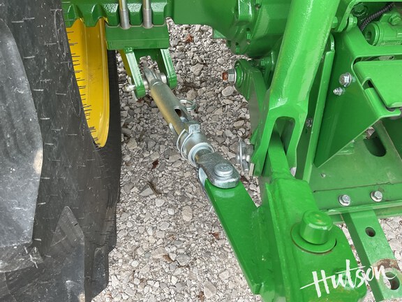 Photo of 2024 John Deere 5067E