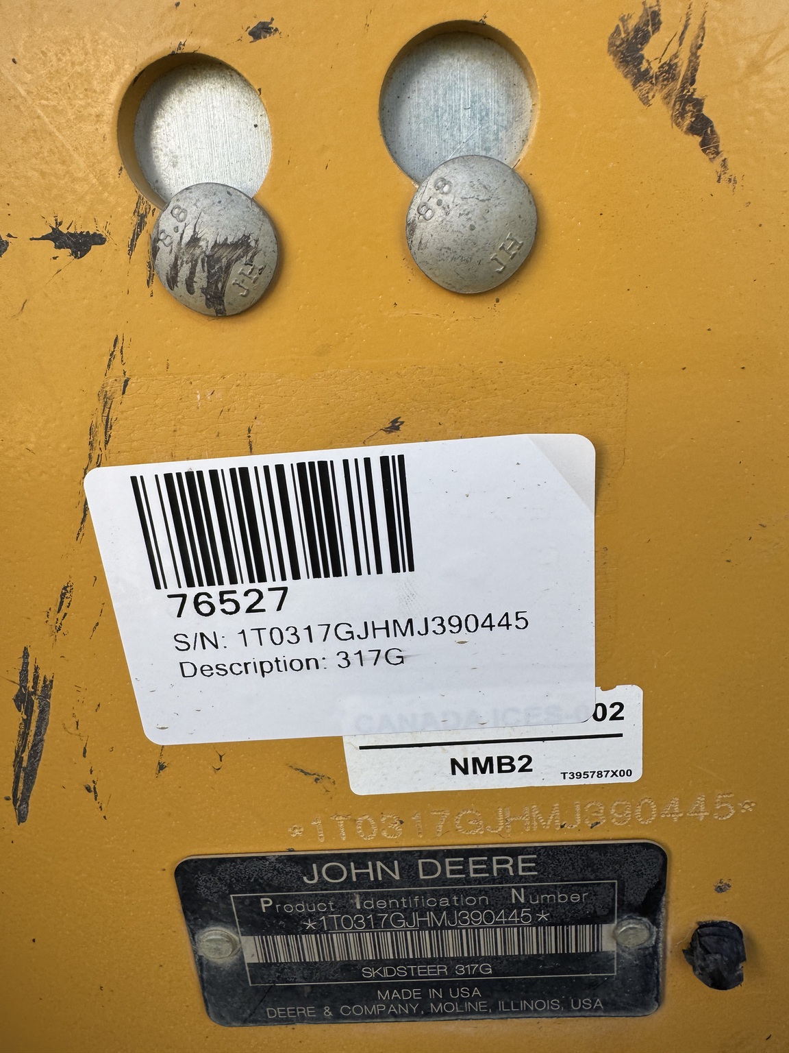 2020 John Deere 317G Image 8
