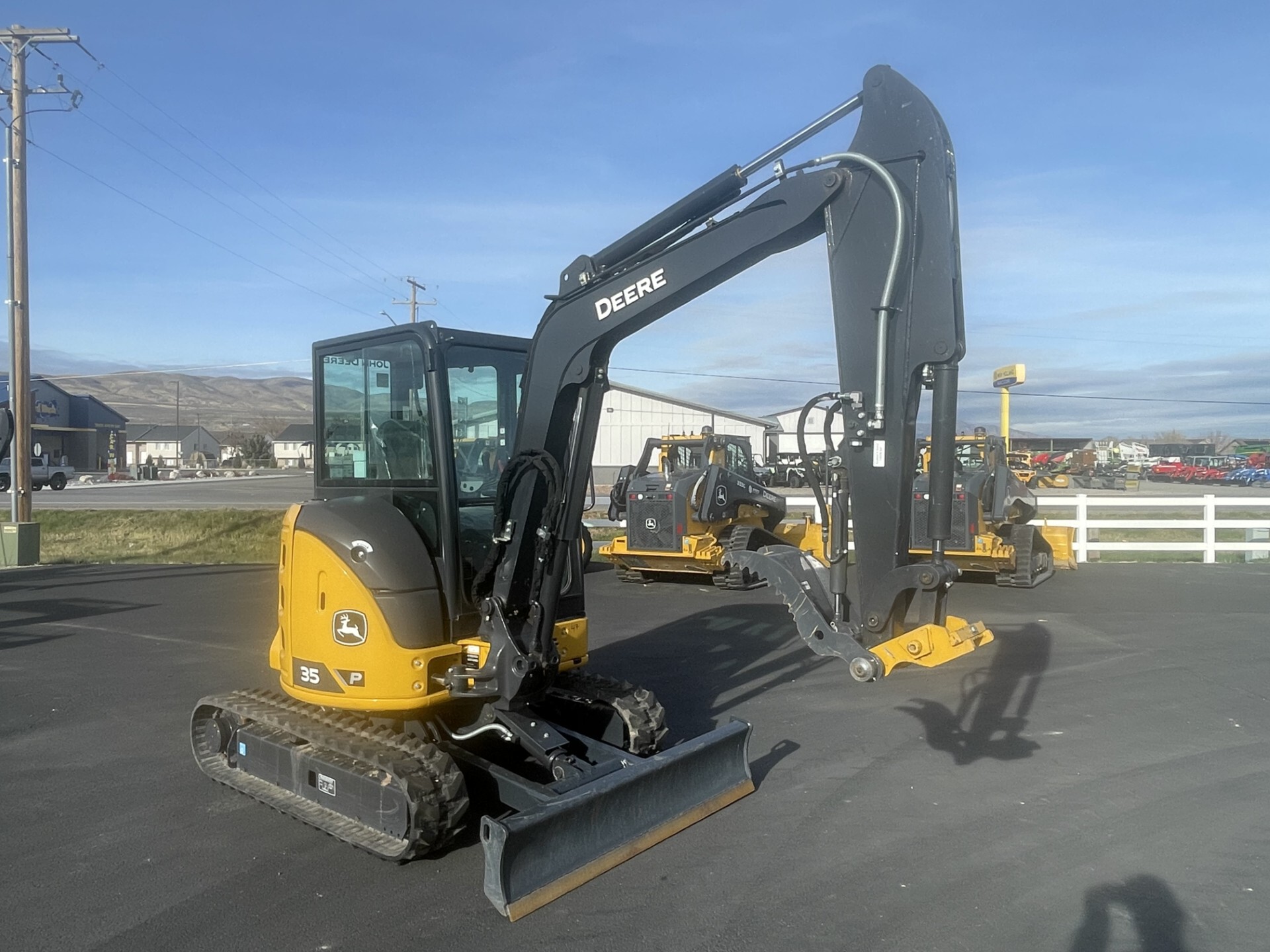 2024 John Deere 35 P Image 4