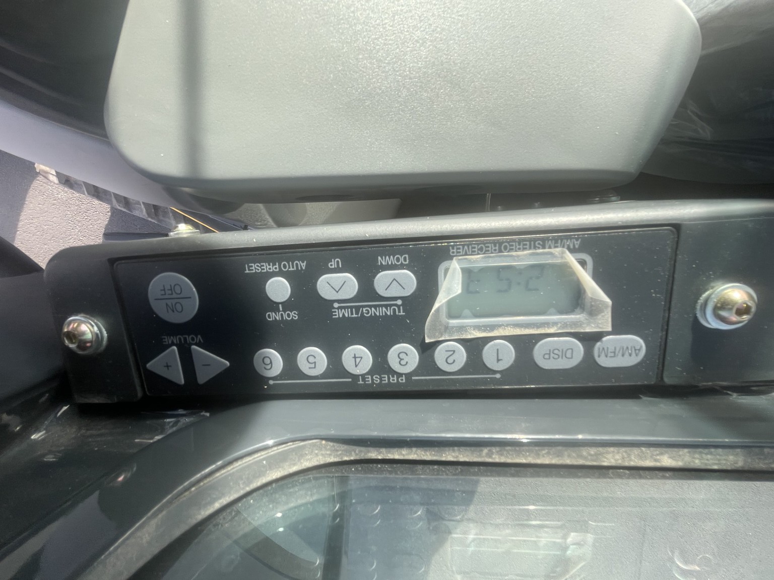 2024 John Deere 35 P Image 24